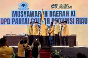 Pelantikan DPD I Golkar Riau Masih Menunggu Ketum Bahlil