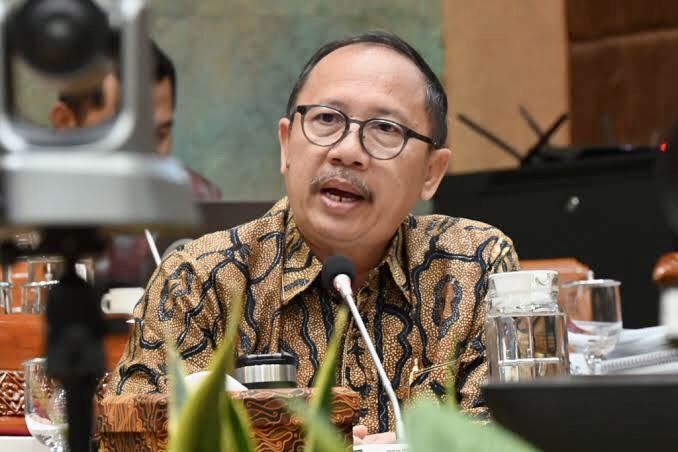 Muhamad Nur Purnamasidi Komisi X DPR Desak Evaluasi Bantuan PIP