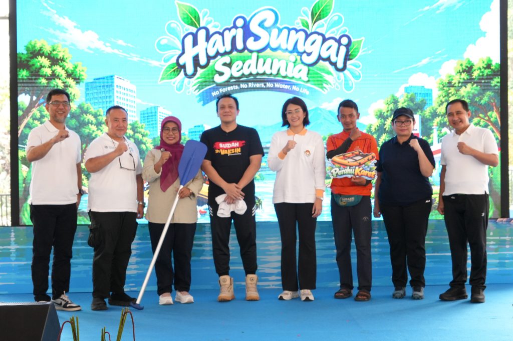 Wamen Diaz Soroti Erosi Ciliwung Hari Sungai Sedunia
